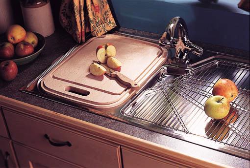 Lausanne 1.0 bowl stainless kitchen sink with right hand drainer. technical image